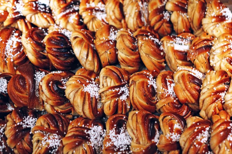 Kanelbullar am Wochenende: So gelingen die perfekten Zimtschnecken